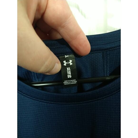 Under Armour Woman XL Tee Speed Stride Blue Shirt Sleeve Activewear - Picture 3 of 7